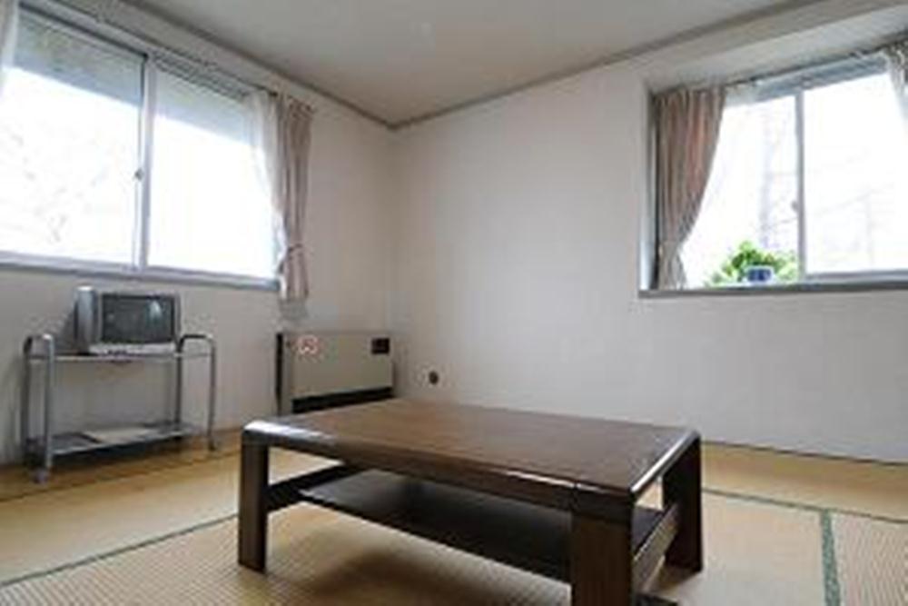 Kusatsu Kogen Youth Hostel Kusatsu (Gunma) Quarto foto